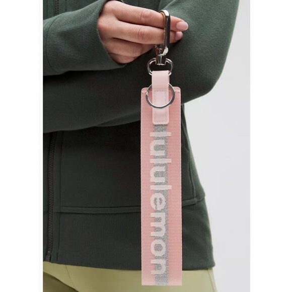 NWT Lululemon Never Lost Keychain Wordmark Pink Mist Silver - Picture 2 of 5